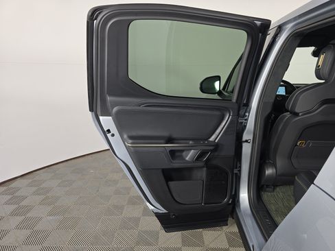 Used 2024 Rivian R1T Adventure AWD/4WD image 17