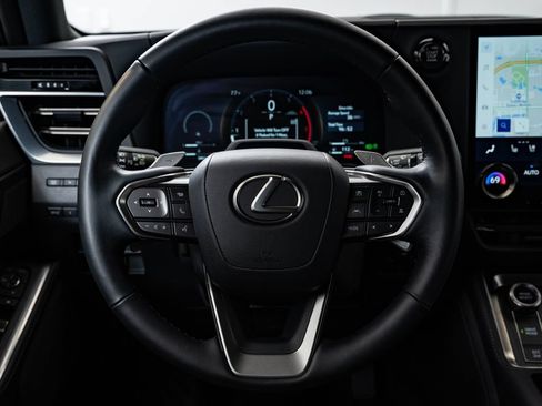 Used 2026 Lexus GX 550 w/ Accessory Package (2T) AWD/4WD image 42