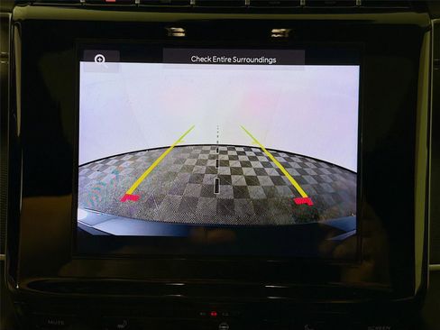 Used 2024 Jeep Grand Cherokee L Laredo w/ Luxury Tech Group I image 16