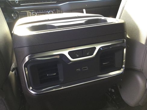 Used 2026 GMC Sierra 1500 SLT w/ SLT Premium Plus Package image 12