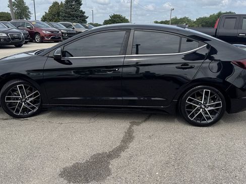Used 2019 Hyundai Elantra Sport w/ Cargo Package FWD image 5