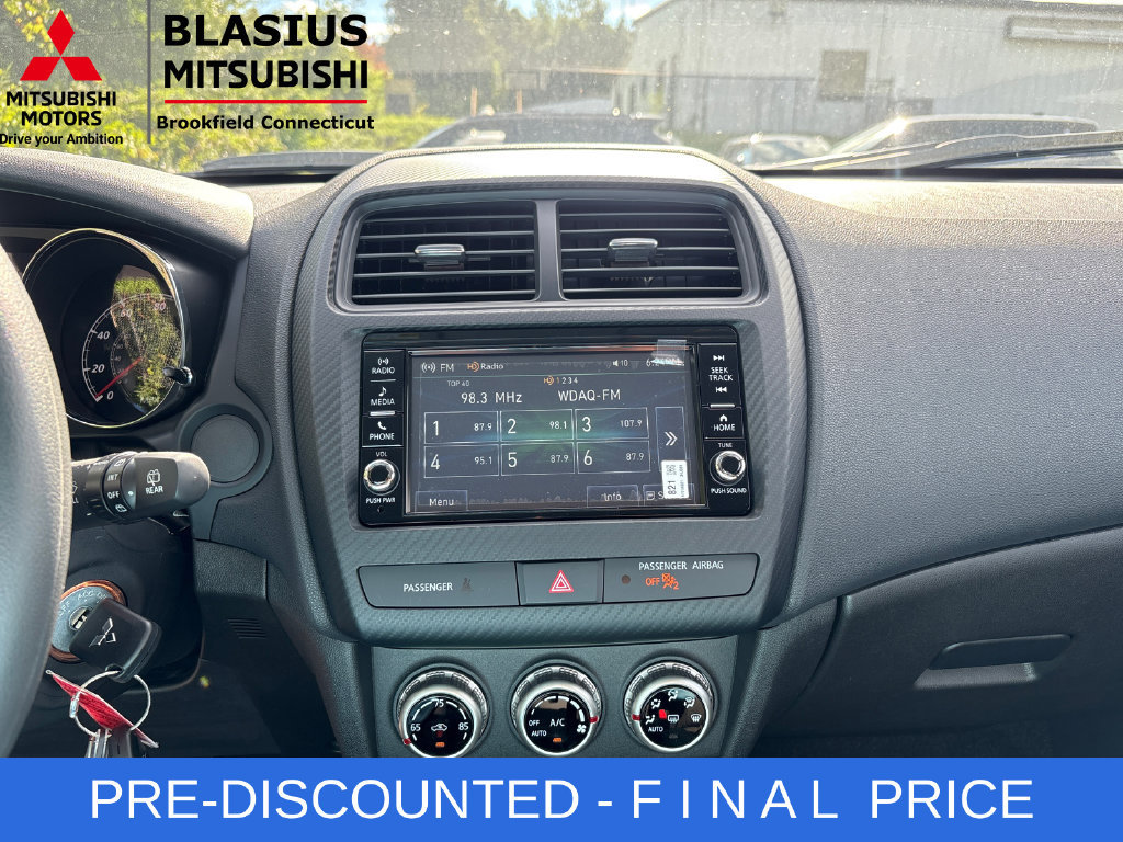 Used 2025 Mitsubishi Outlander Sport ES AWD/4WD image 24