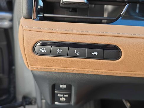 Certified 2025 INFINITI QX80 Sensory image 24