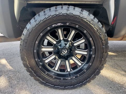 Used 2012 Chevrolet Silverado 2500 LT w/ Snow Plow Prep Package image 14