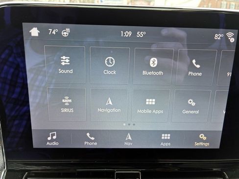 Used 2018 Lincoln Navigator Select image 15