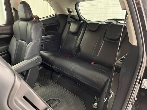 Used 2019 Subaru Ascent Limited w/ Popular Package #3 AWD/4WD image 34