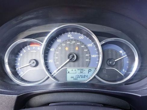 Used 2016 Toyota Corolla LE image 16