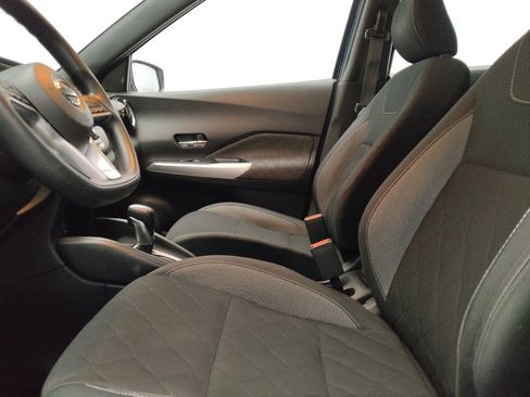 Used 2020 Nissan Kicks SV FWD image 17