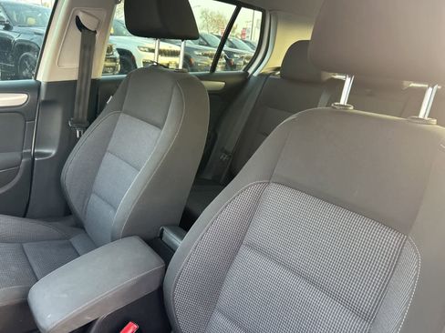 Used 2014 Volkswagen Golf TDI image 22