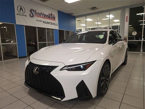 Used 2024 Lexus IS 300 F Sport image 1