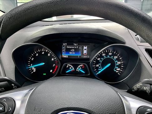 Used 2016 Ford Escape SE FWD image 12