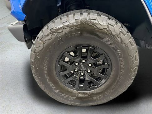 Used 2024 Ford Bronco Raptor w/ Interior Carbon Fiber Pack 6 image 38