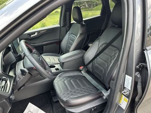 Used 2024 Ford Escape ST-Line Elite w/ Premium Technology Package AWD/4WD image 15