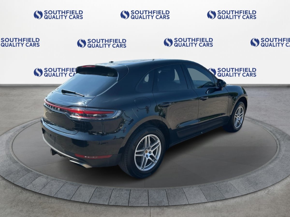 Used 2020 Porsche Macan w/ Premium Package Plus AWD/4WD image 7
