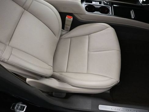 Certified 2023 Lincoln Corsair Reserve AWD/4WD image 30