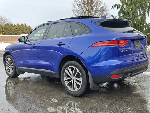 Used 2020 Jaguar F-PACE Premium image 9