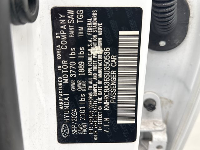 Used 2025 Hyundai Venue SEL FWD image 10