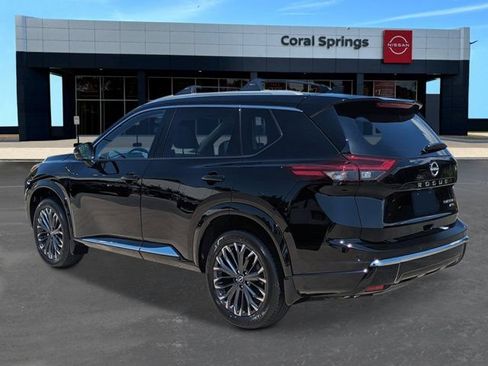 New 2026 Nissan Rogue Platinum w/ Platinum Premium Package AWD/4WD image 3