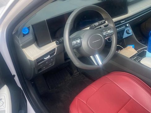 Used 2025 Hyundai Sonata SEL FWD image 5