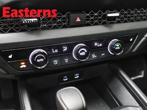 Used 2025 Honda Accord SE image 19