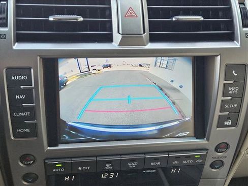 Used 2017 Lexus GX 460 Premium image 15