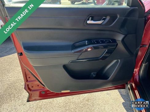 Used 2022 Nissan Pathfinder SV FWD image 24