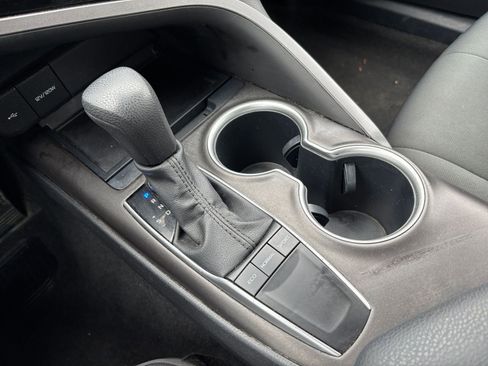 Used 2023 Toyota Camry LE image 41