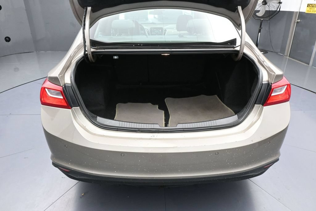 Used 2024 Chevrolet Malibu LT FWD image 36
