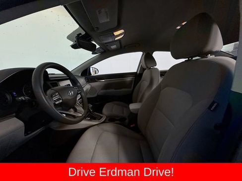 Used 2020 Hyundai Elantra SEL w/ Cargo Package (C1) FWD image 6