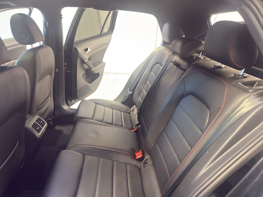 Used 2021 Volkswagen GTI SE FWD image 29