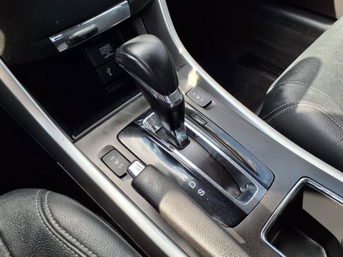 Used 2015 Honda Accord EX-L image 13