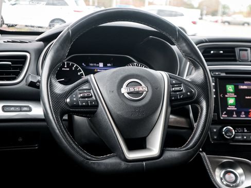 Used 2023 Nissan Maxima SL image 6