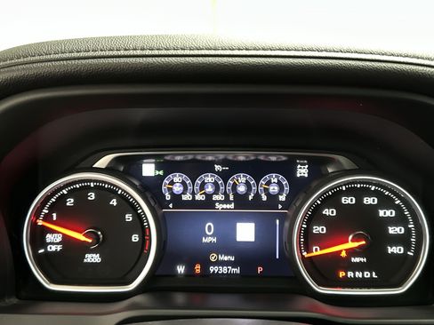 Used 2019 Chevrolet Silverado 1500 High Country w/ Z71 Off-Road Package image 29