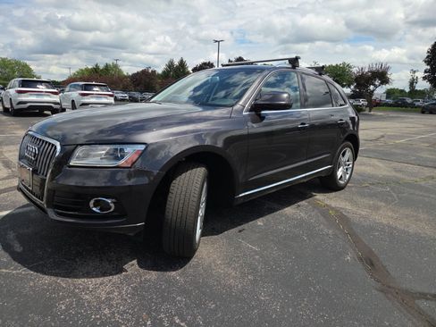 Used 2016 Audi Q5 2.0T Premium Plus w/ Technology Package AWD/4WD image 14