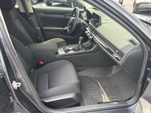 Used 2022 Honda Civic LX image 13