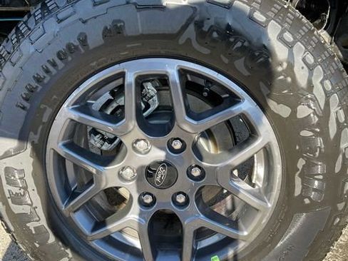 Used 2025 Ford Ranger XLT w/ Advanced Towing Package AWD/4WD image 9