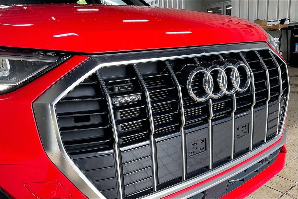 Used 2025 Audi Q3 2.0T Premium AWD/4WD image 26