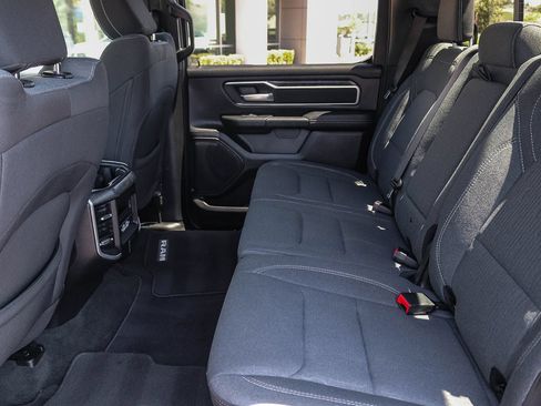 Used 2023 RAM 1500 Big Horn AWD/4WD image 18