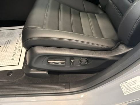 Used 2026 Honda CR-V EX-L image 14