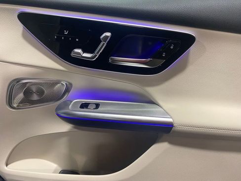 New 2026 Mercedes-Benz GLC 300 4MATIC image 23