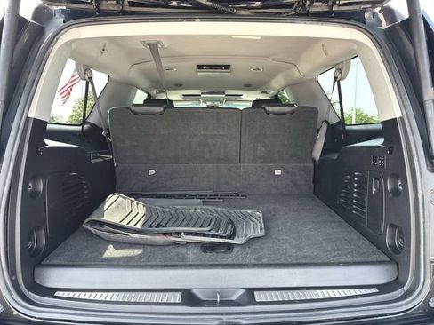 Used 2016 GMC Yukon XL Denali w/ Open Road Package AWD/4WD image 27