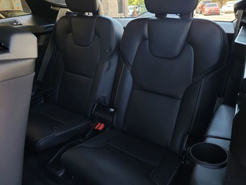 Used 2022 Volvo XC90 T8 R-Design w/ Advanced Package image 13