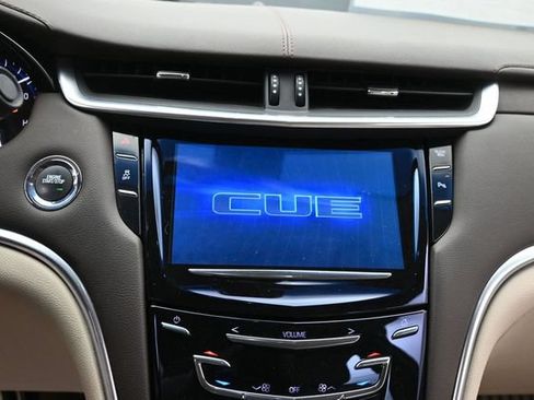 Used 2015 Cadillac XTS FWD image 22