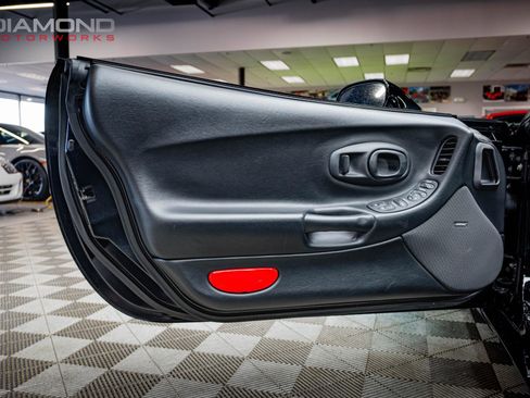 Used 2003 Chevrolet Corvette Z06 w/ Memory Package, 3 Drivers image 13