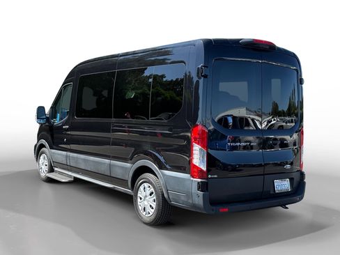 Used 2022 Ford Transit 350 XLT RWD image 3
