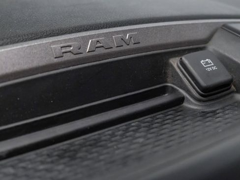 Used 2020 RAM 3500 Tradesman image 30