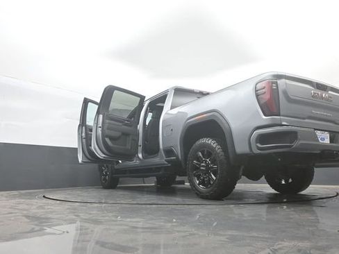 Used 2025 GMC Sierra 2500 AT4 w/ AT4 Premium Plus Package AWD/4WD image 46