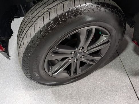 Used 2022 Ford F150 Lariat w/ Equipment Group 502A High image 10