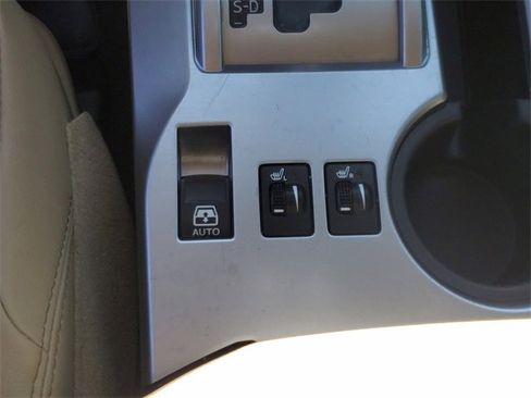 Used 2020 Toyota 4Runner SR5 Premium w/ Moonroof Package image 27