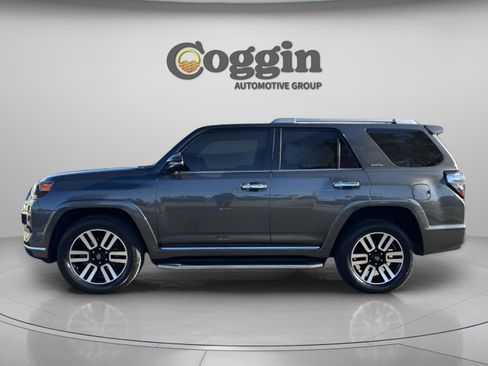Used 2023 Toyota 4Runner Limited image 3